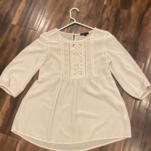 Light cream polyester